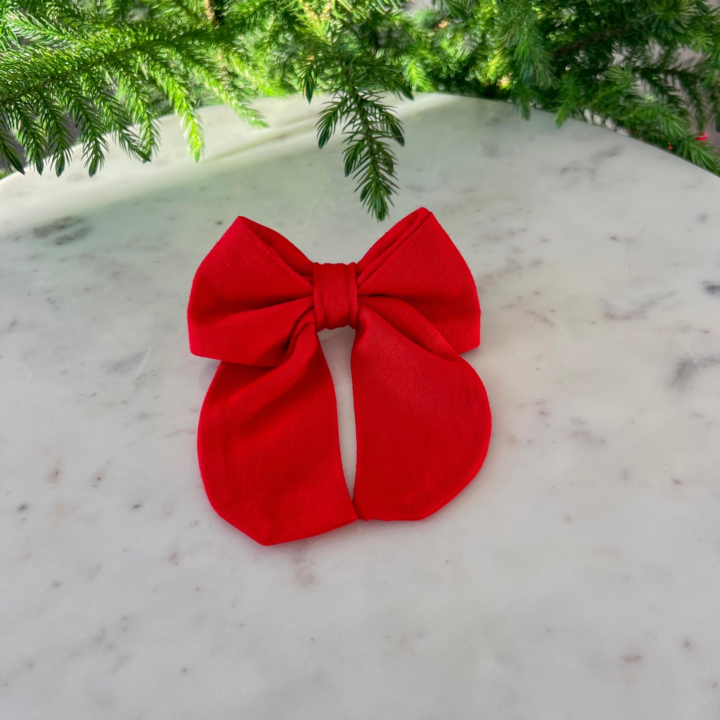 Red Christmas bow