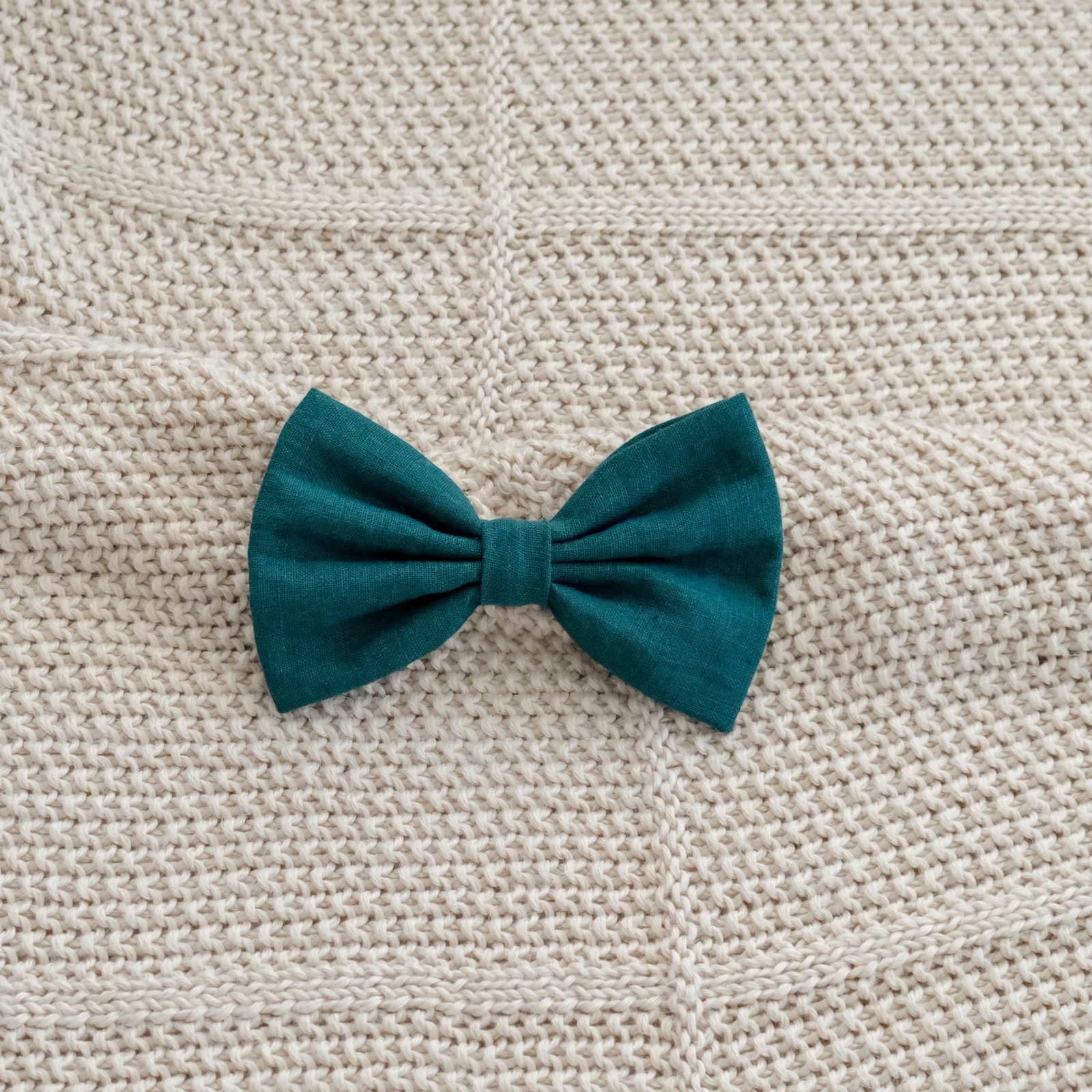 Green Bow Tie - Image 4