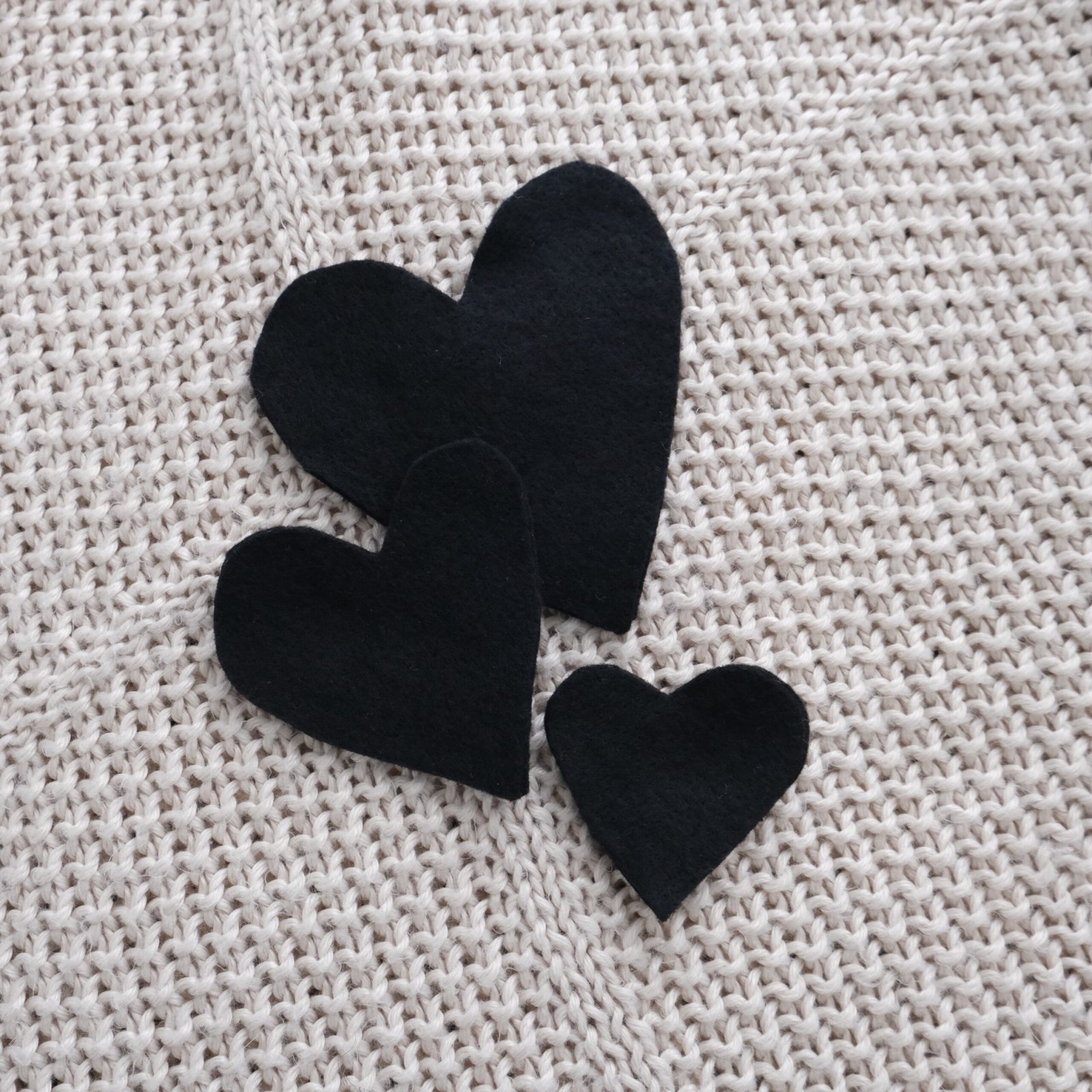 Bandana Cream Love Letter - Image 9