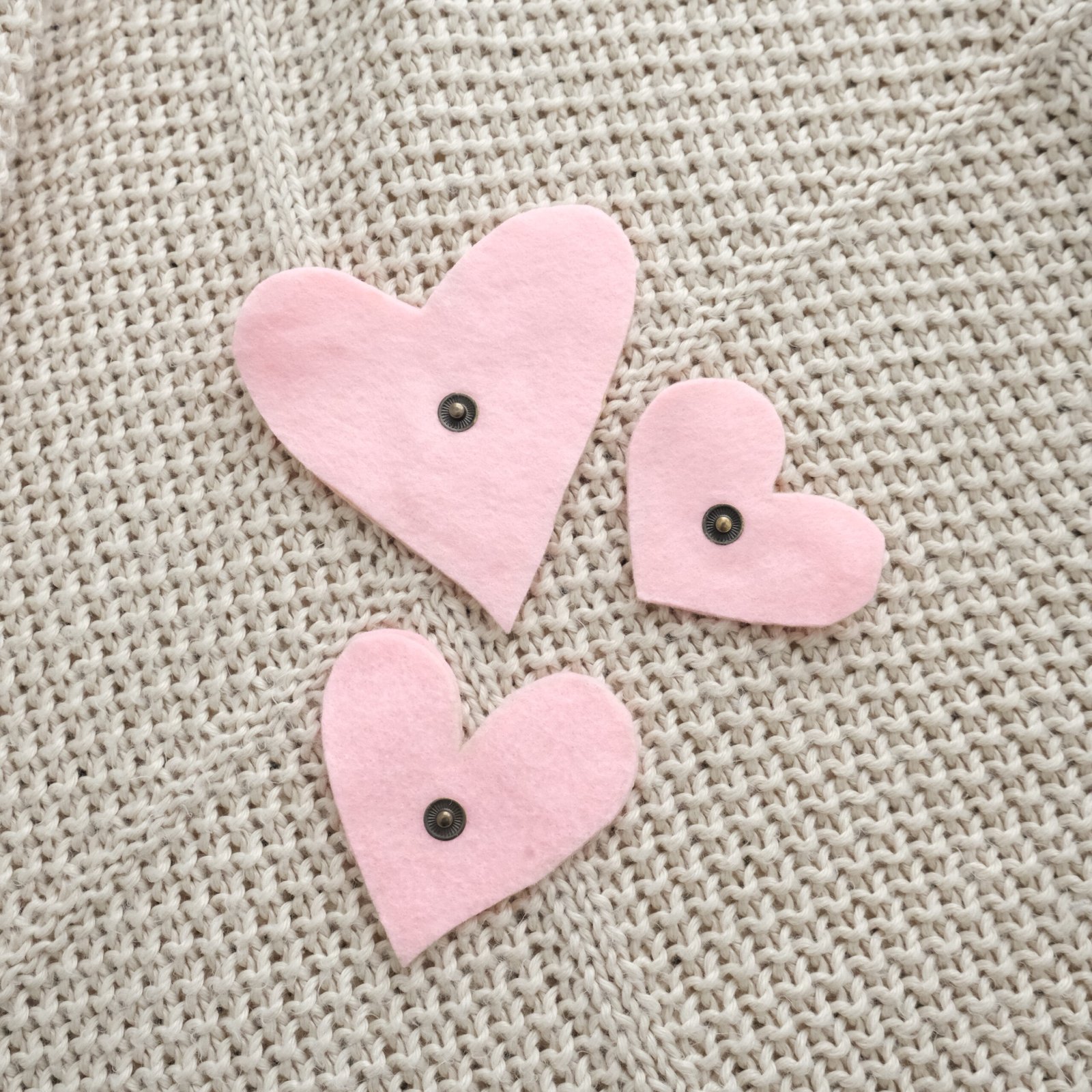 Bandana Cream Love Letter - Image 12