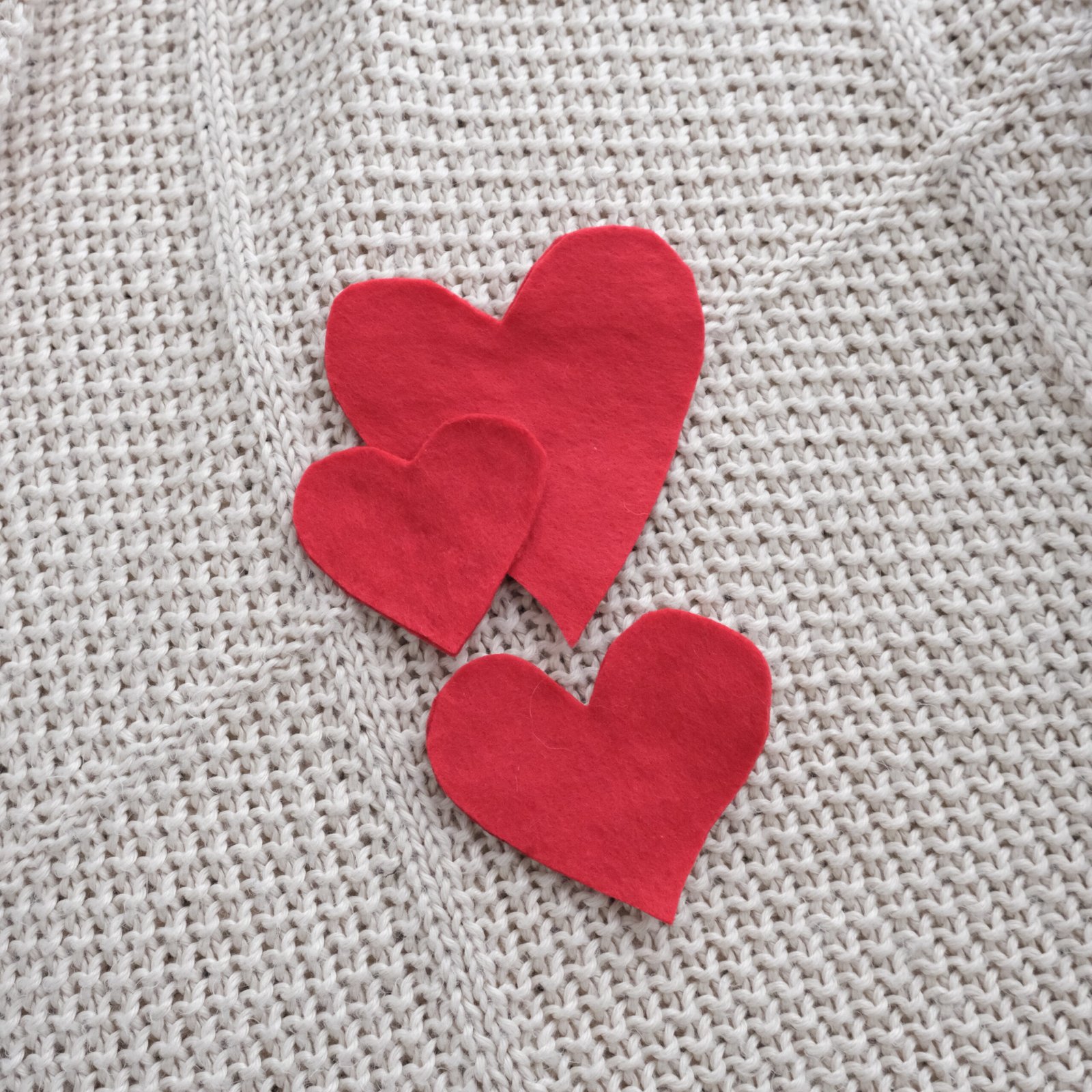 Bandana Cream Love Letter - Image 10