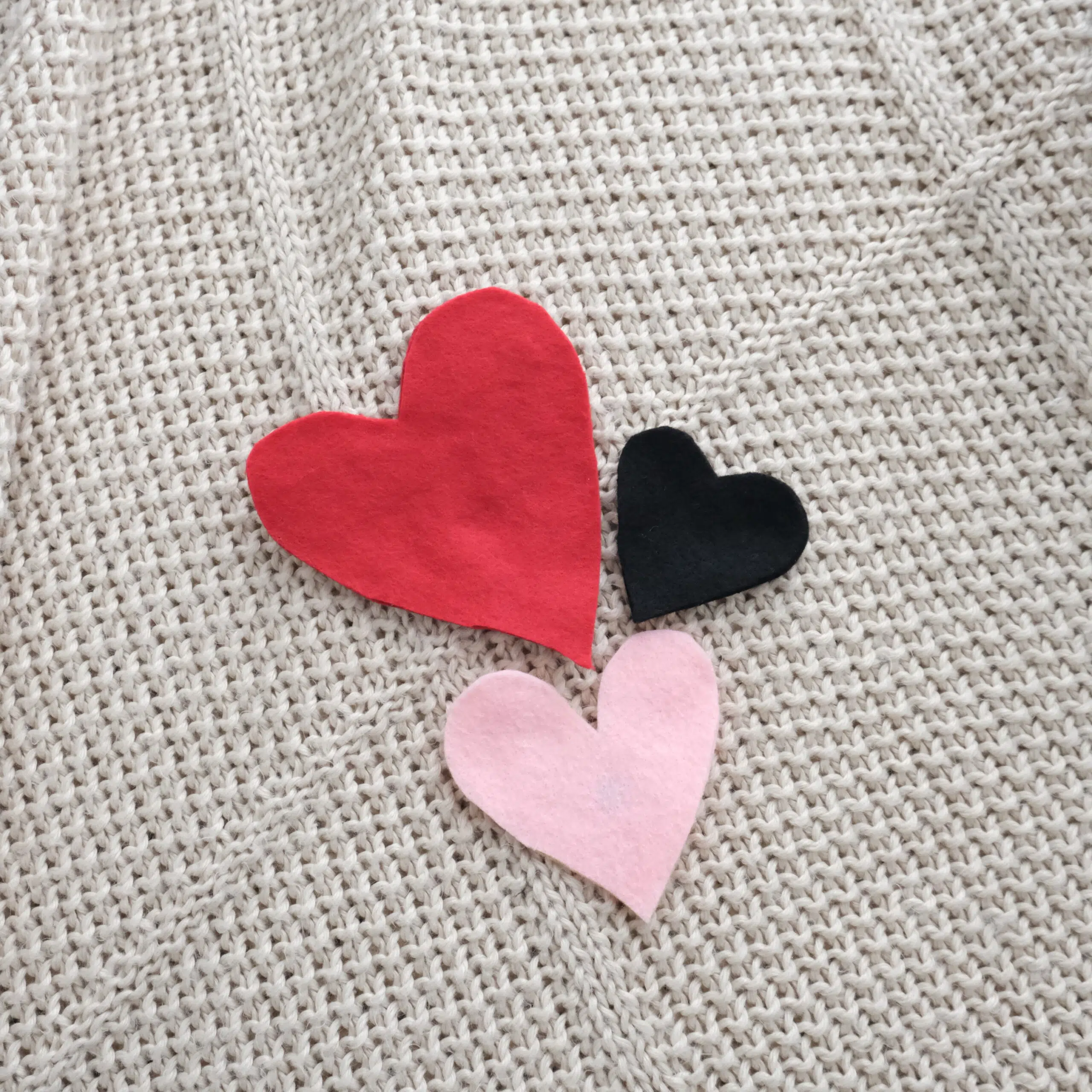 Dog Bandana Cream Love Letter - photo 2